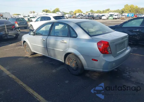 2007 Suzuki Forenza Convenience из США, поврежденный, VIN KL5JD56Z27K540997